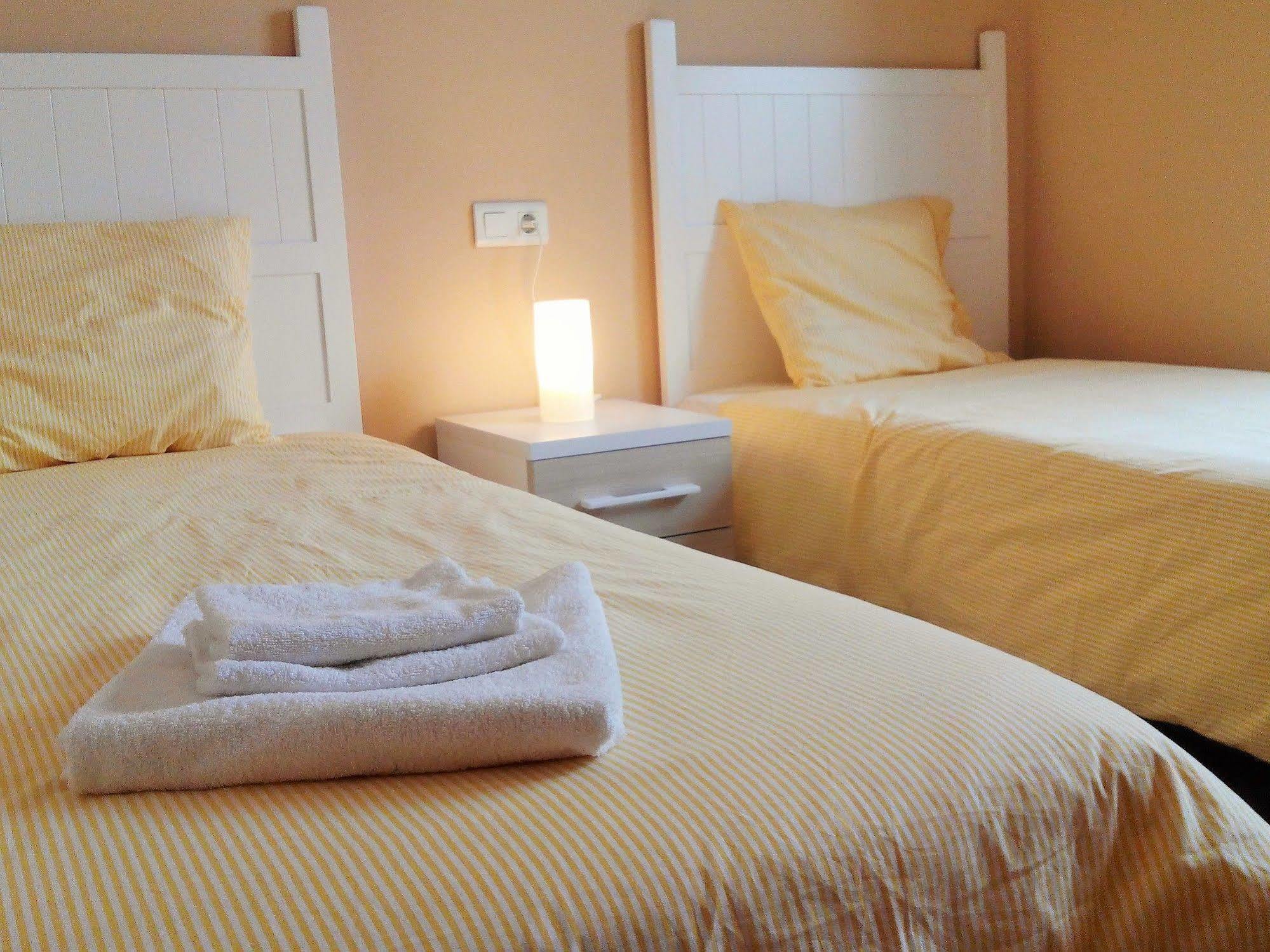 Apartamentos Decada Малага Екстер'єр фото